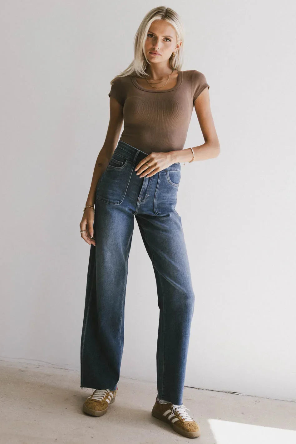 Freya Ribbed Top in Brown