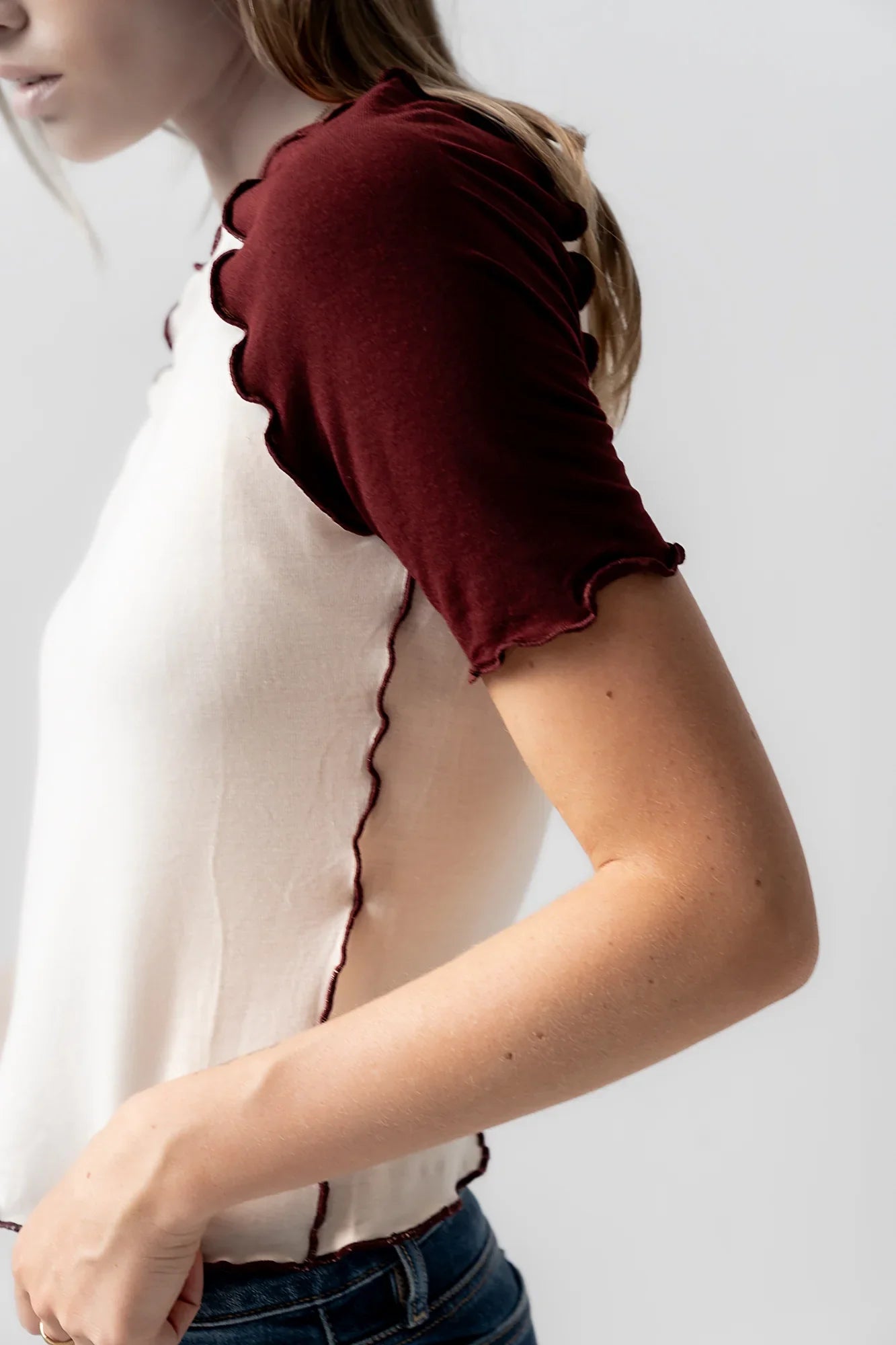 Serra Contrast Top in Burgundy